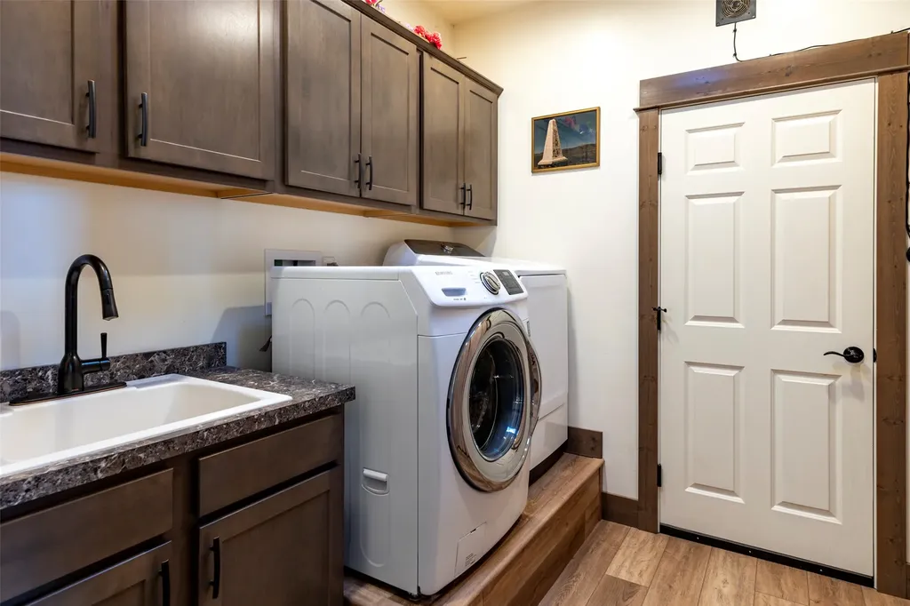 34 Obsidian Road Livingston MT 59047