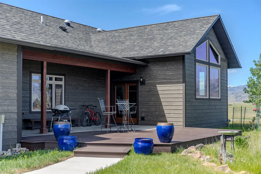 34 Obsidian Road Livingston MT 59047