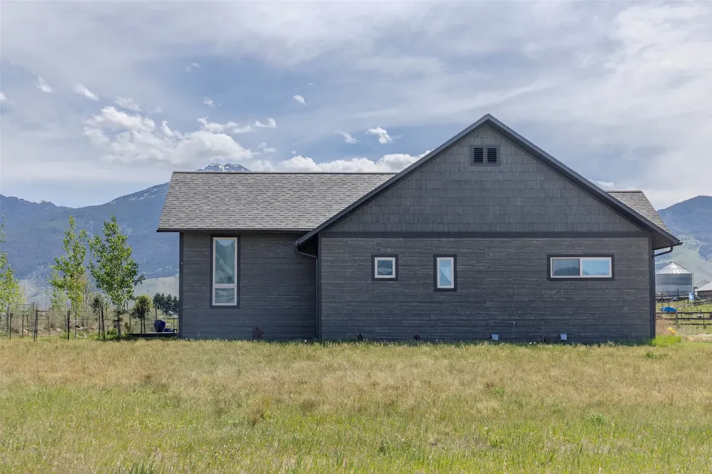 34 Obsidian Road Livingston MT 59047