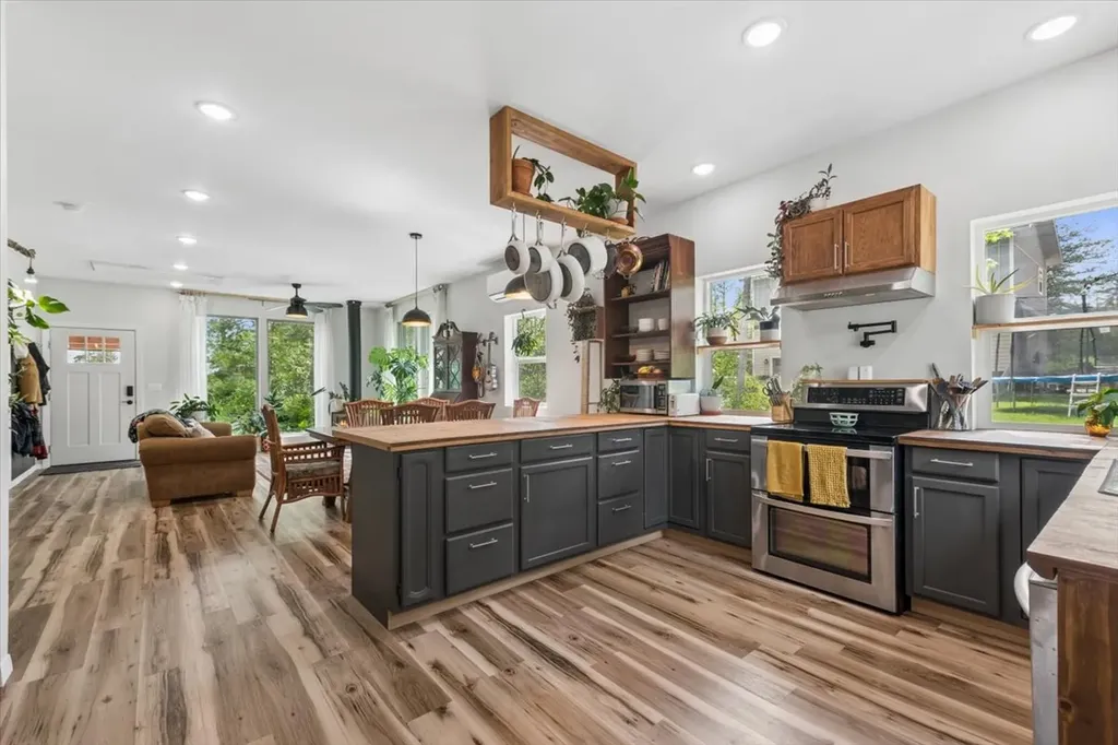 1175 2nd Street Columbia Falls MT 59912