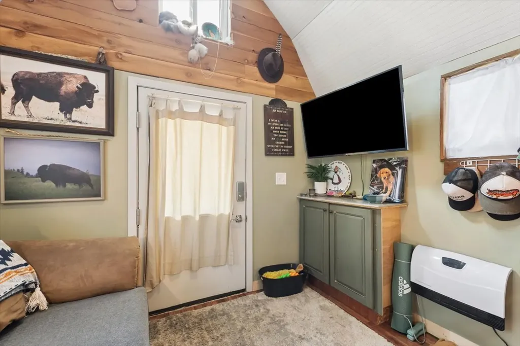 1175 2nd Street Columbia Falls MT 59912