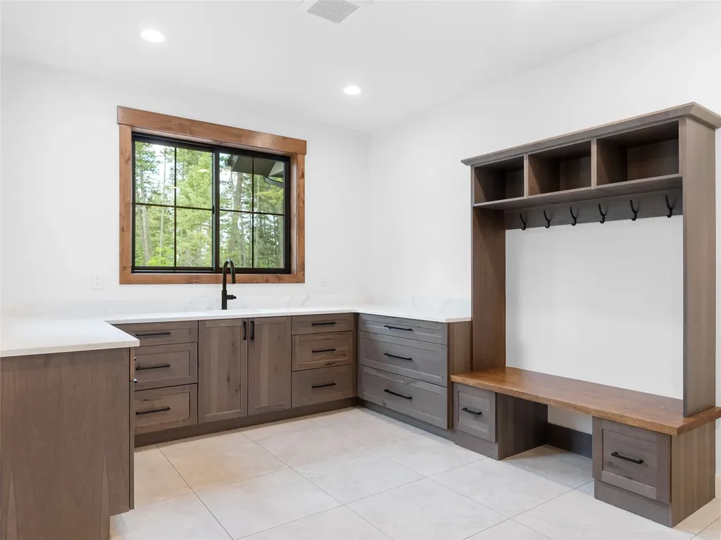 1454 Ponderosa Ridge Drive Bigfork MT 59911