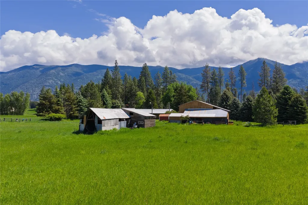 2232 Middle Road Columbia Falls MT 59912