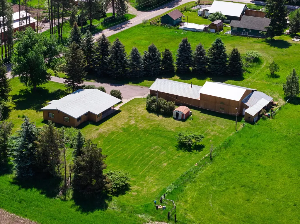 2232 Middle Road Columbia Falls MT 59912