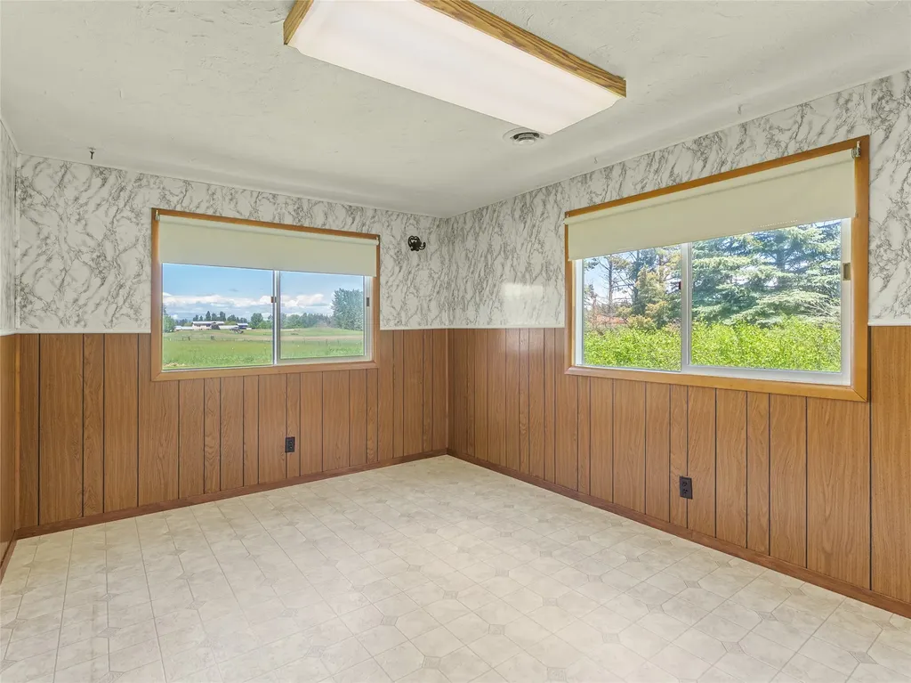 2232 Middle Road Columbia Falls MT 59912