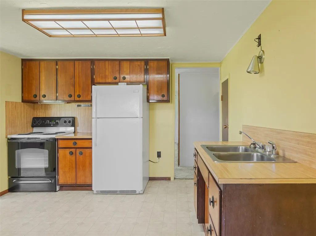 2232 Middle Road Columbia Falls MT 59912