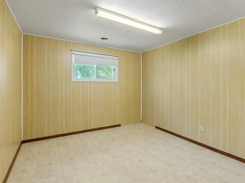 2232 Middle Road Columbia Falls MT 59912