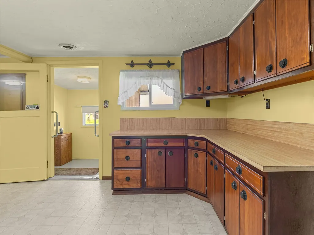 2232 Middle Road Columbia Falls MT 59912