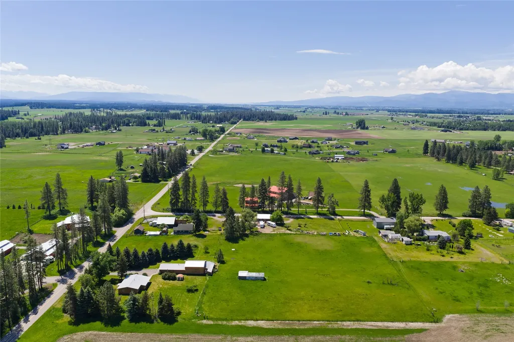 2232 Middle Road Columbia Falls MT 59912