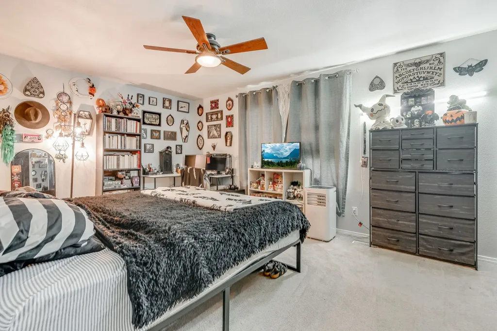 1415 Klondyke Loop Somers MT 59932