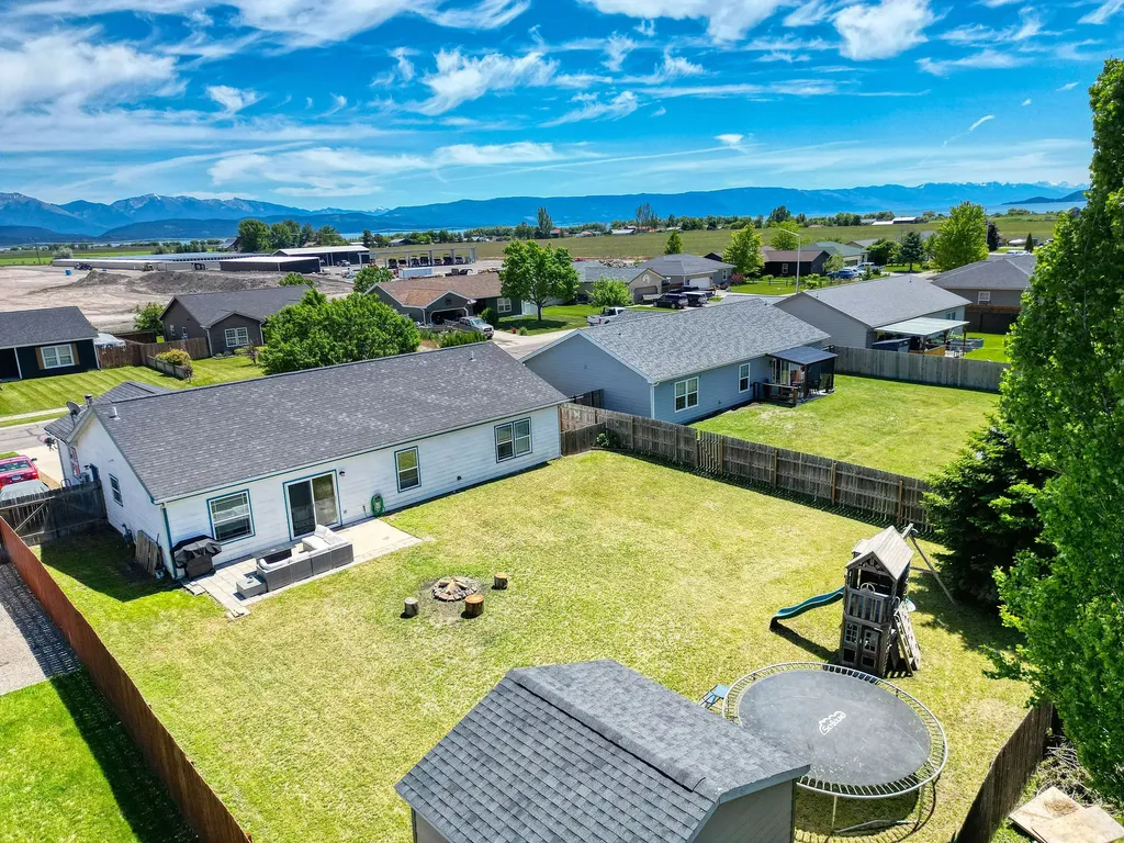 1415 Klondyke Loop Somers MT 59932