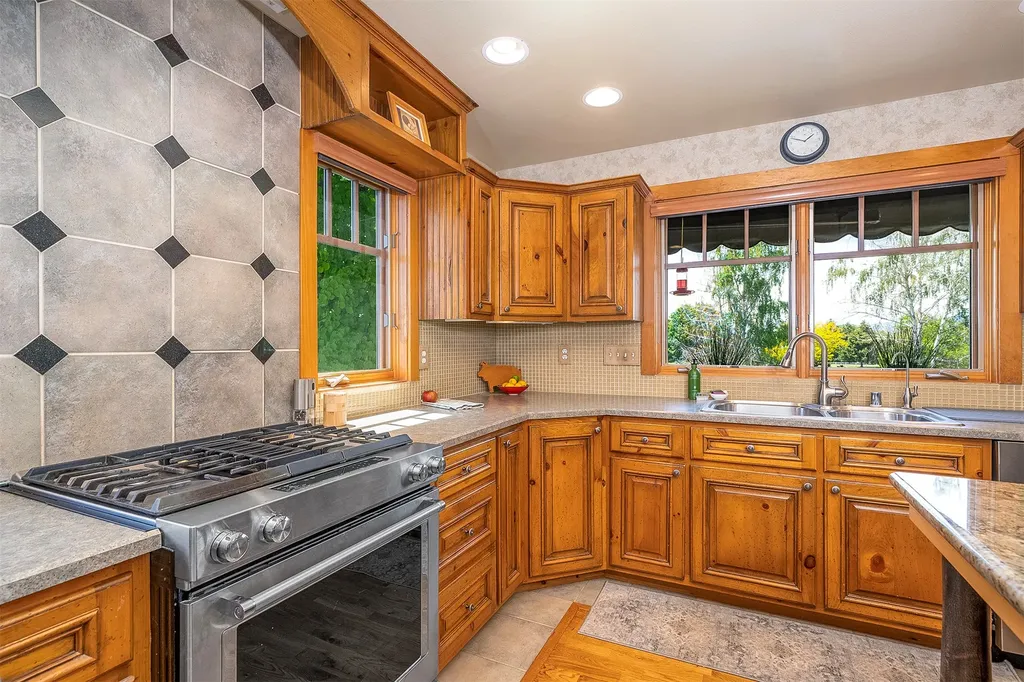 207 Eagle Drive Polson MT 59860