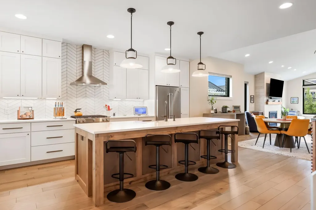 967 Auger Lane Bozeman MT 59718