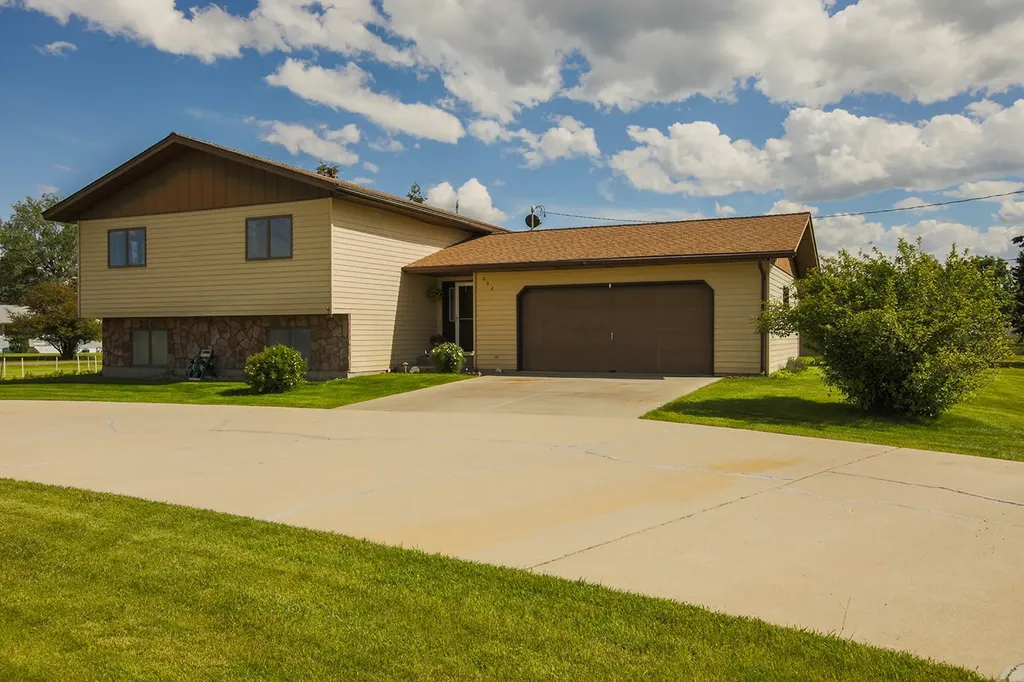 602 W 2nd Avenue Boulder MT 59632