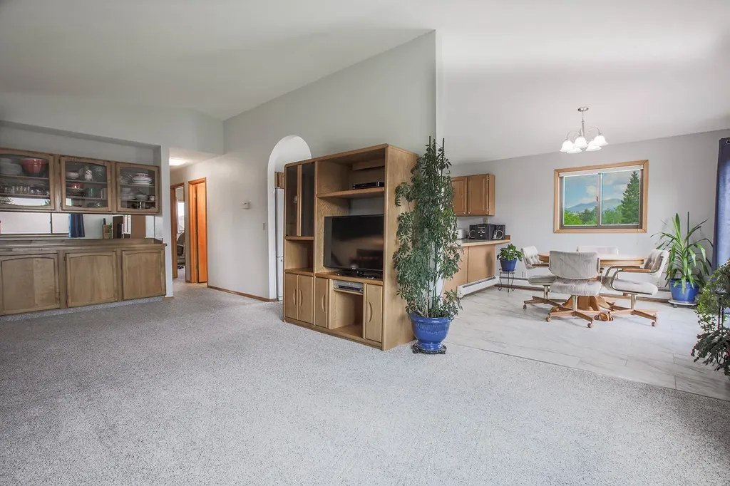 602 W 2nd Avenue Boulder MT 59632