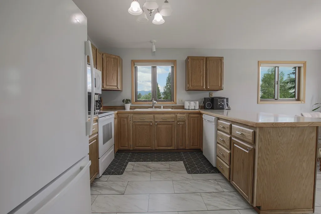 602 W 2nd Avenue Boulder MT 59632