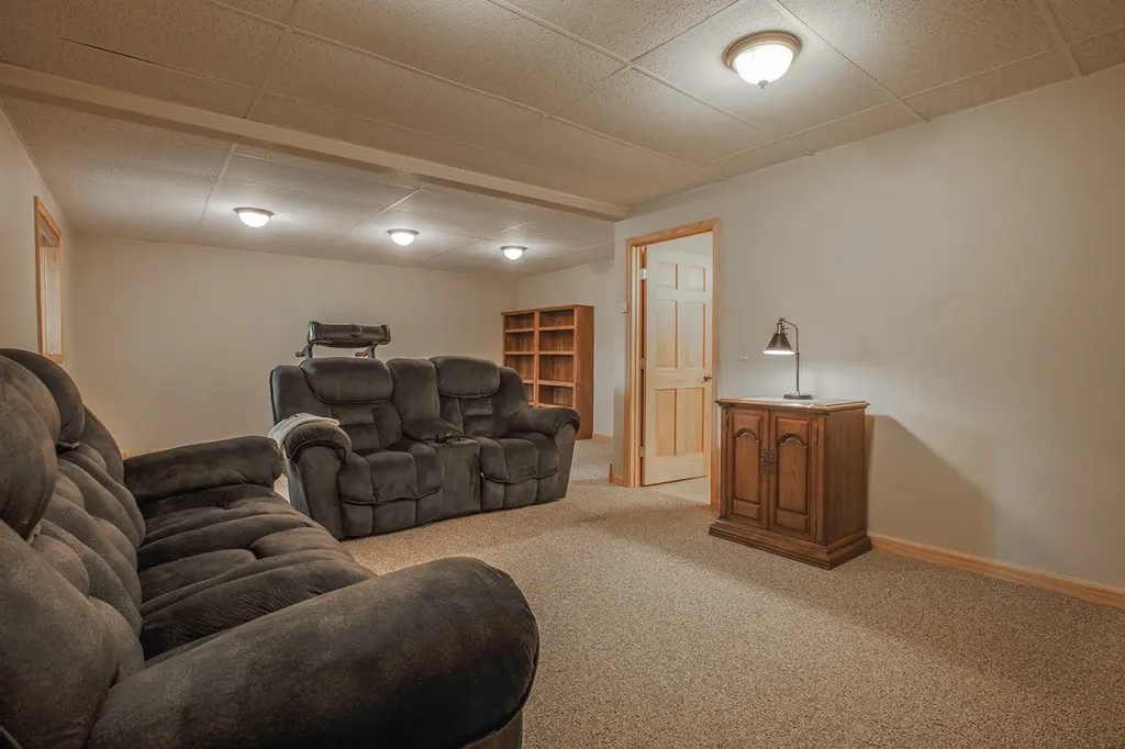 602 W 2nd Avenue Boulder MT 59632