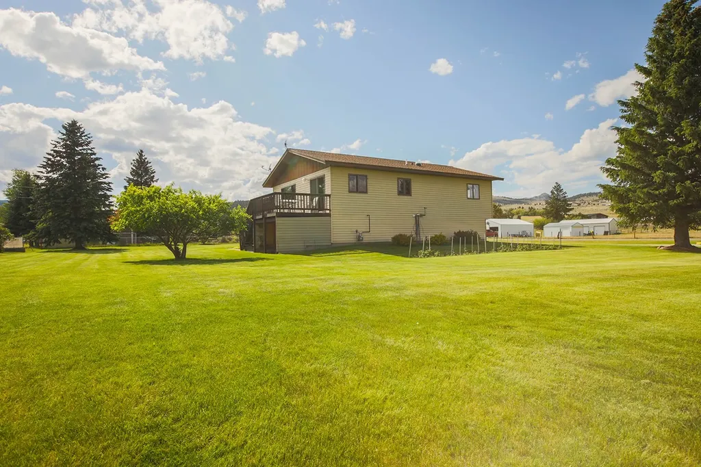 602 W 2nd Avenue Boulder MT 59632