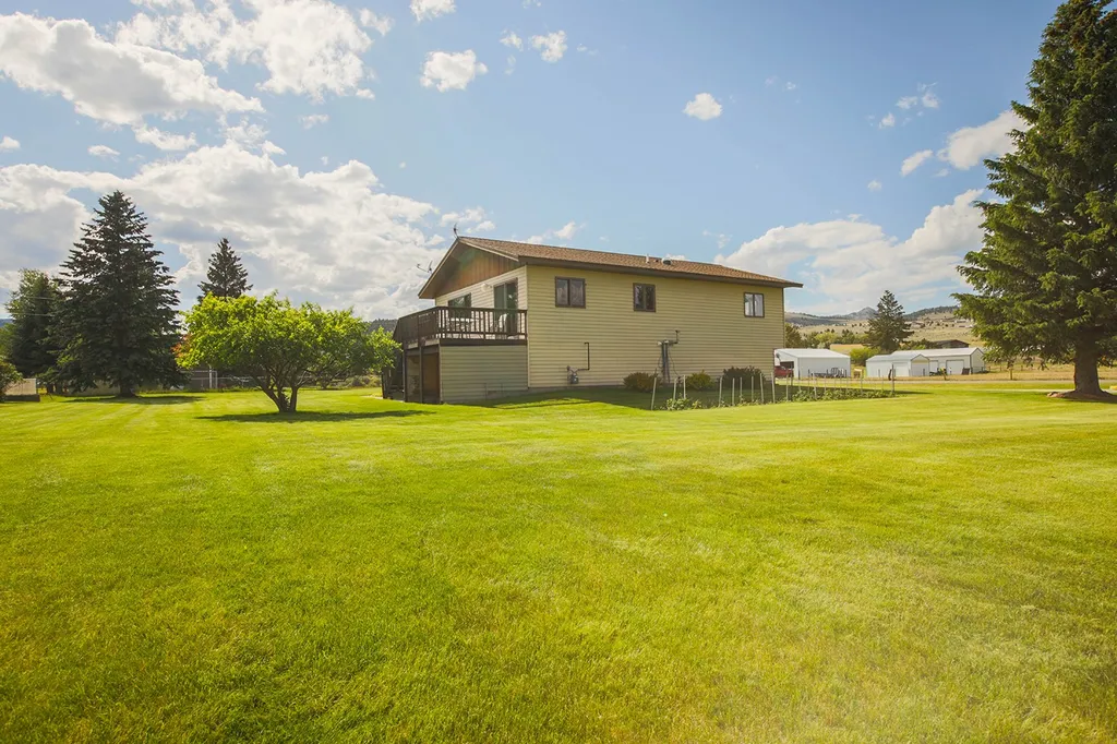 602 W 2nd Avenue Boulder MT 59632