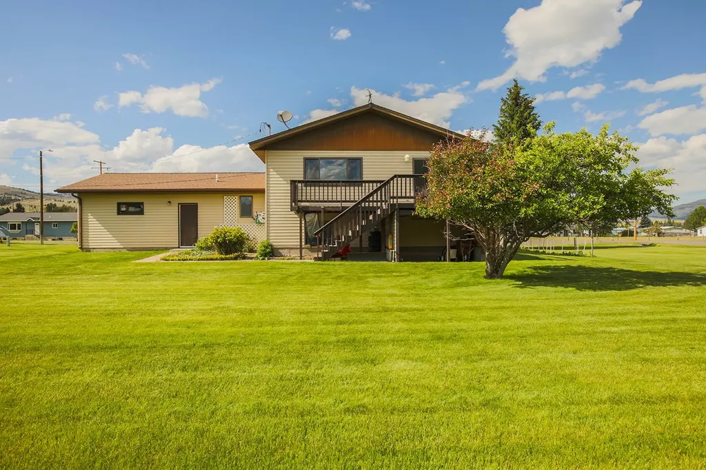 602 W 2nd Avenue Boulder MT 59632