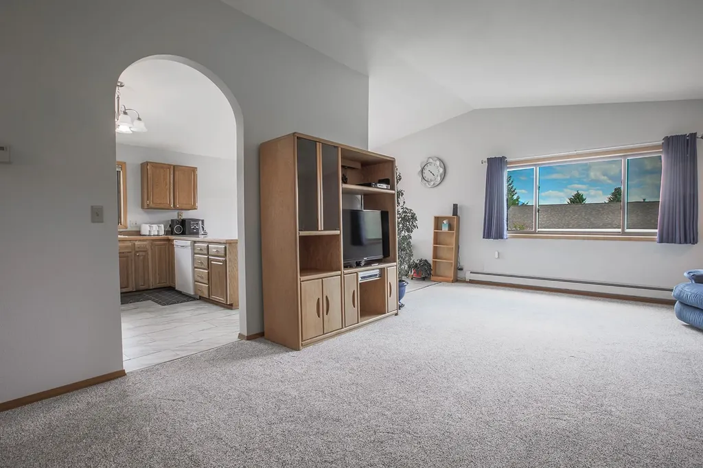 602 W 2nd Avenue Boulder MT 59632