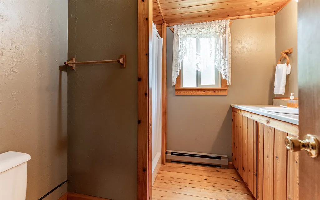 100 Remington Road Noxon MT 59853