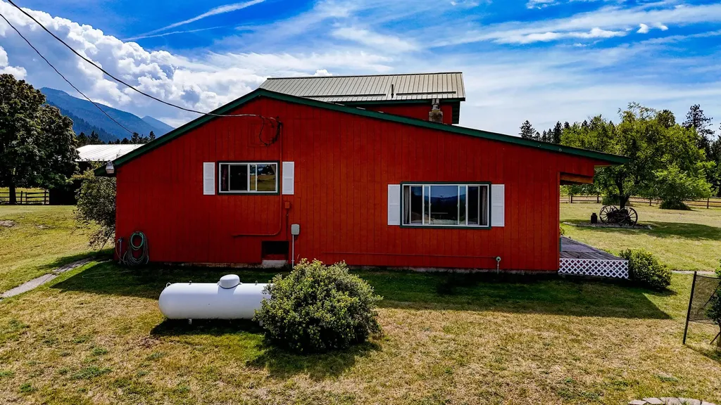 42377 Windy Ridge Lane Ronan MT 59864