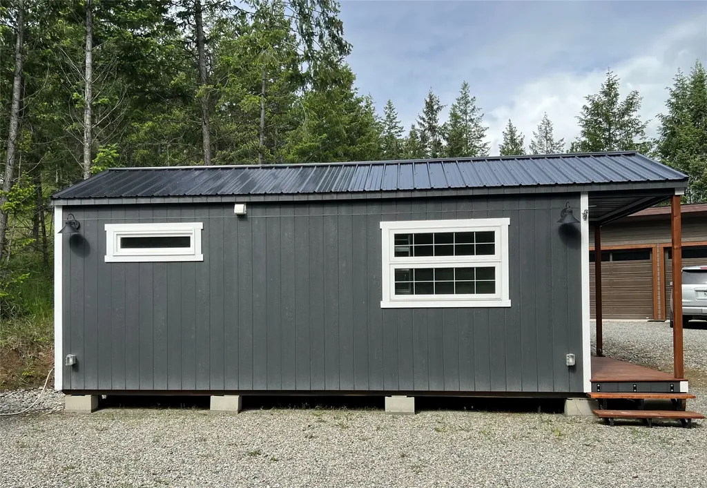 21 Abayance Loop Rexford MT 59930