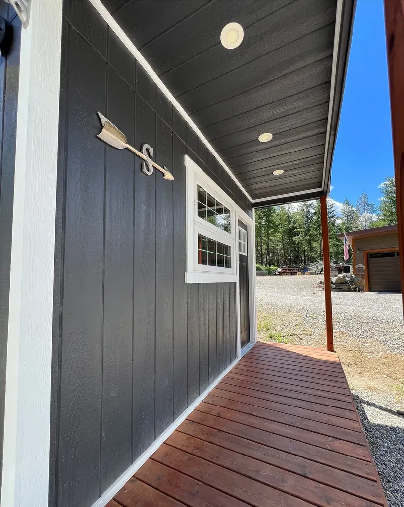21 Abayance Loop Rexford MT 59930