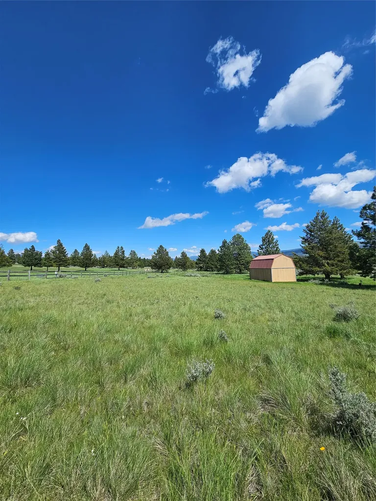 1720 High Chapparal Drive Lincoln MT 59639