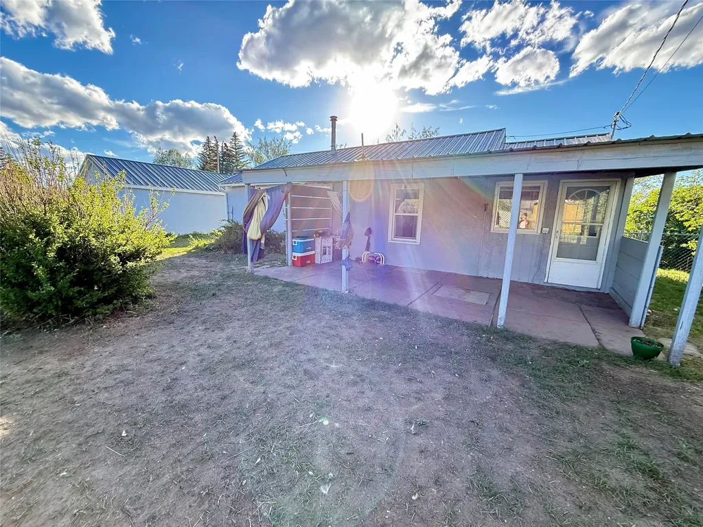 109 10th Avenue SE Cut Bank MT 59427