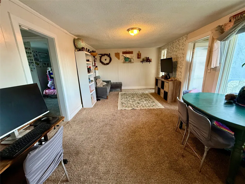 109 10th Avenue SE Cut Bank MT 59427