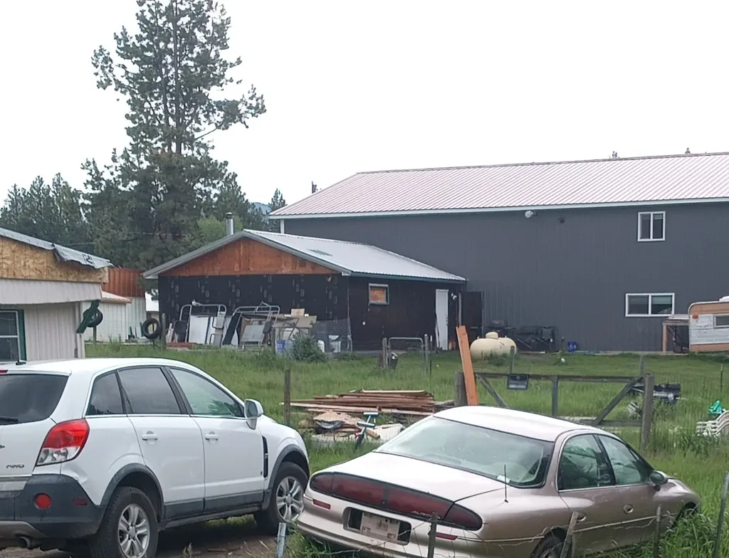 933 N 2nd Street Lincoln MT 59639