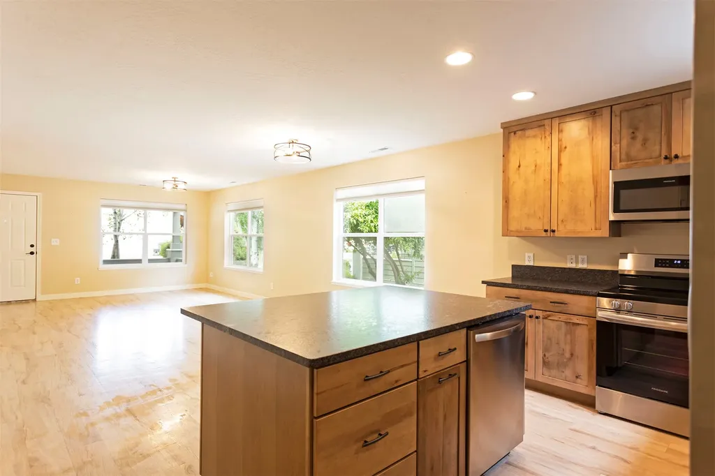 2717 Renae Court Missoula MT 59804