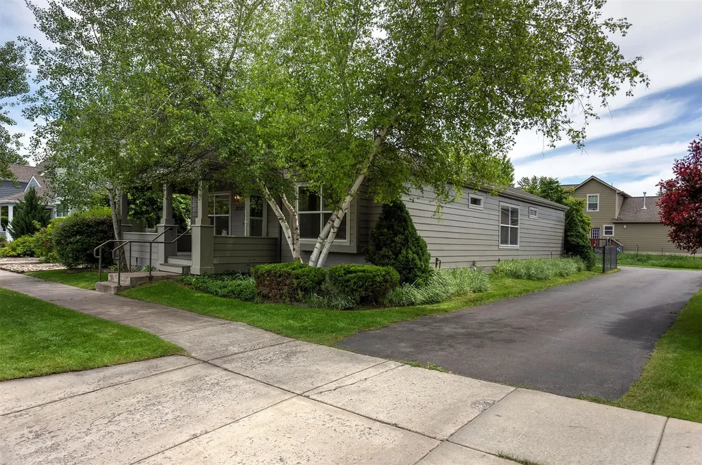 2717 Renae Court Missoula MT 59804
