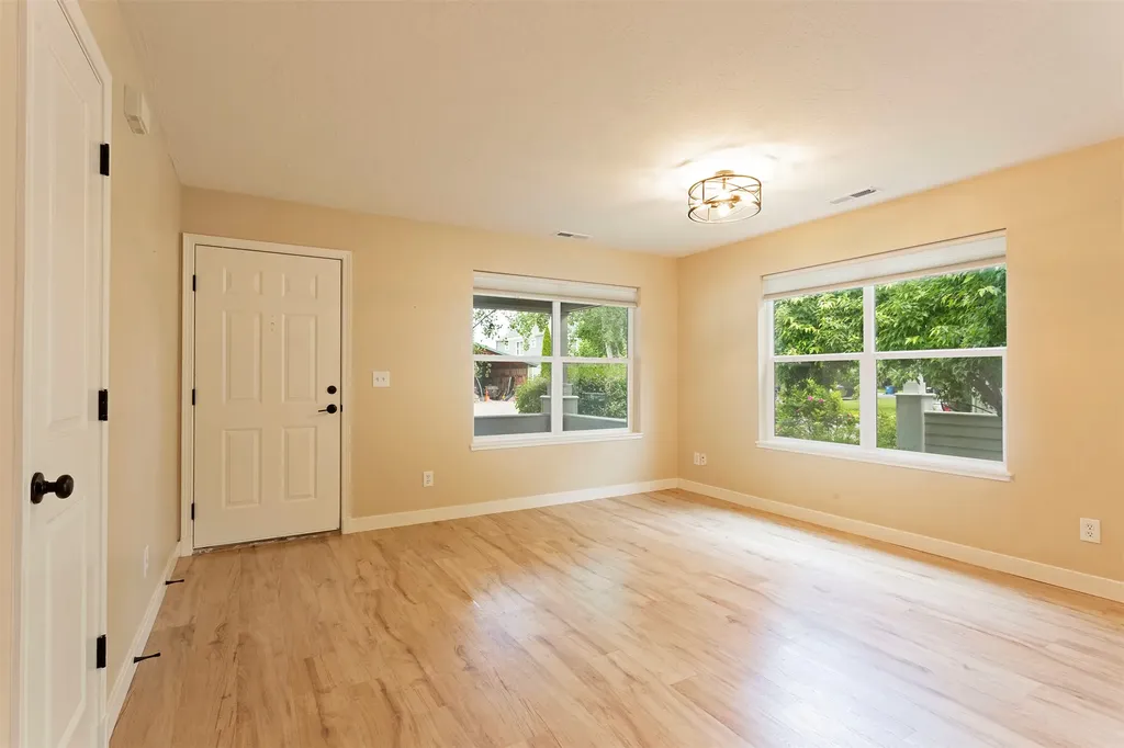 2717 Renae Court Missoula MT 59804
