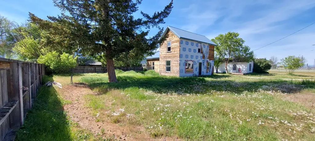 213-219 Charlos Street Stevensville MT 59870