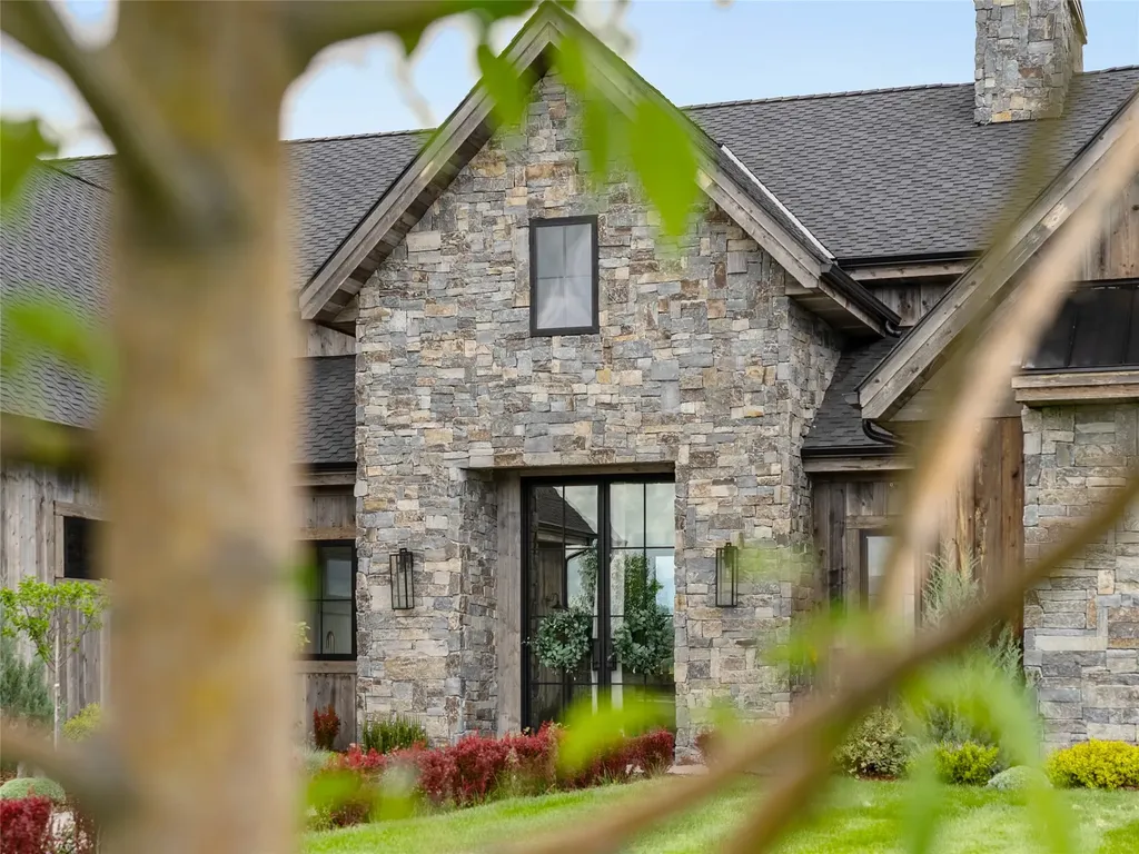 2053 Spring Prairie Ranch Road Whitefish MT 59937