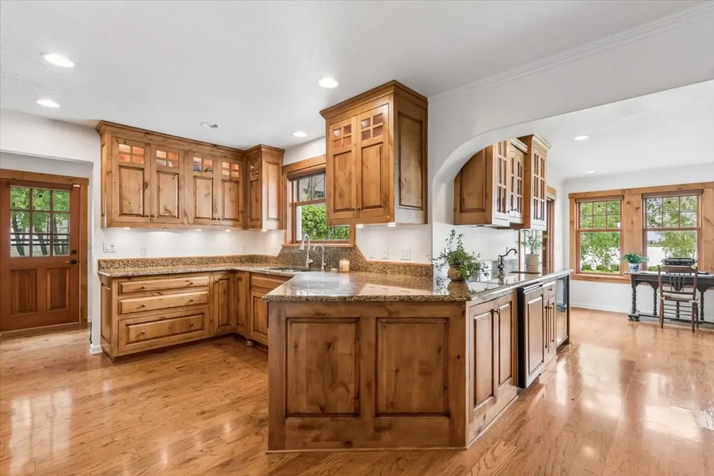 225 Siderius Lane Bigfork MT 59911