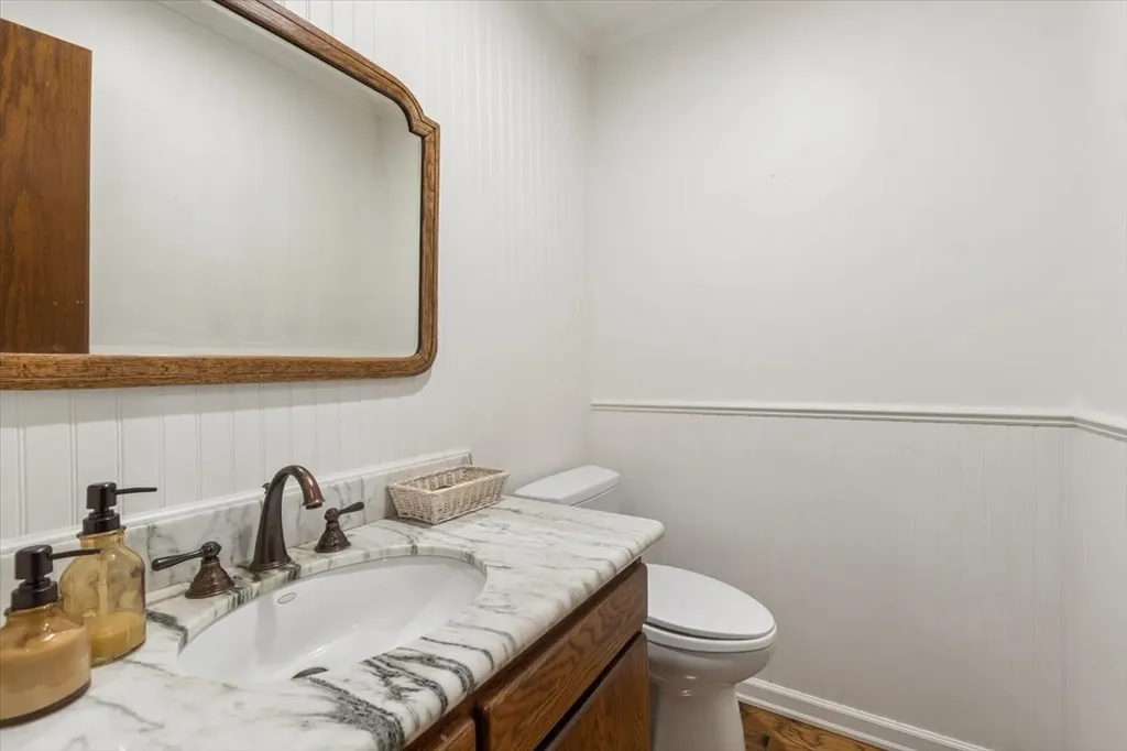 225 Siderius Lane Bigfork MT 59911