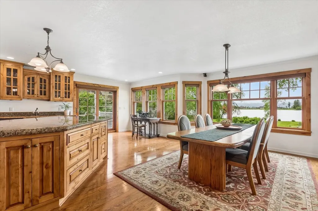 225 Siderius Lane Bigfork MT 59911