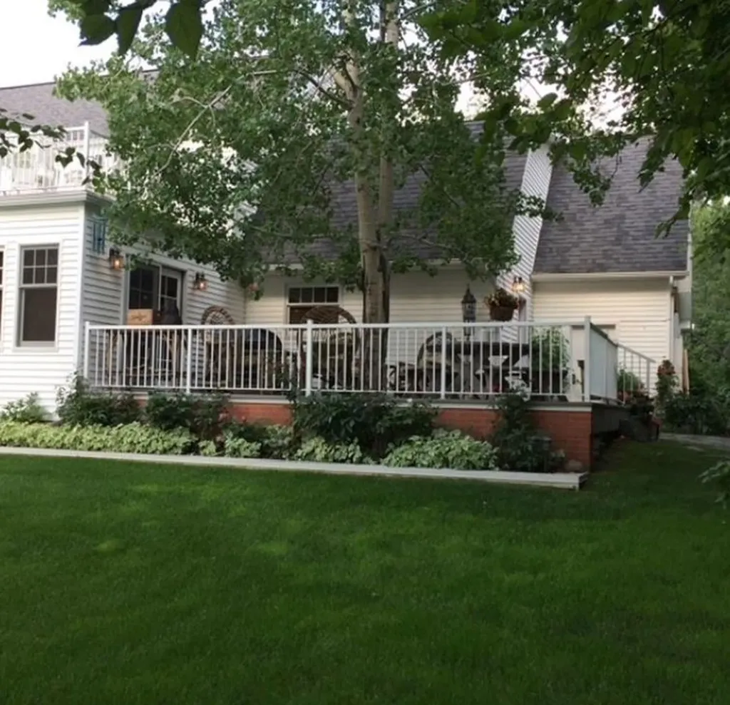225 Siderius Lane Bigfork MT 59911