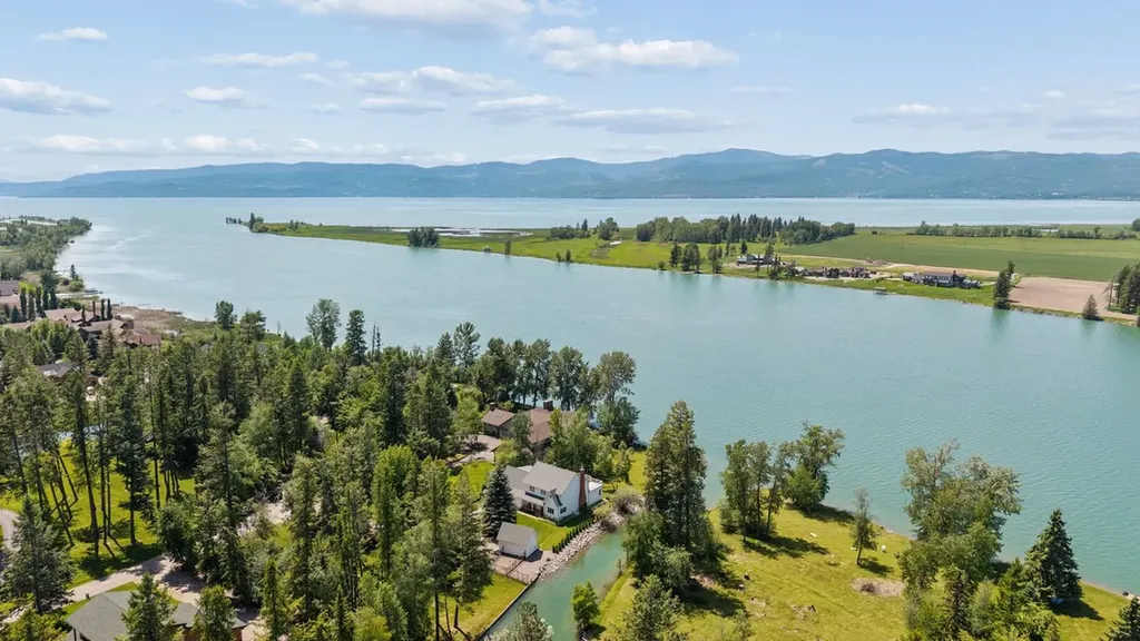225 Siderius Lane Bigfork MT 59911