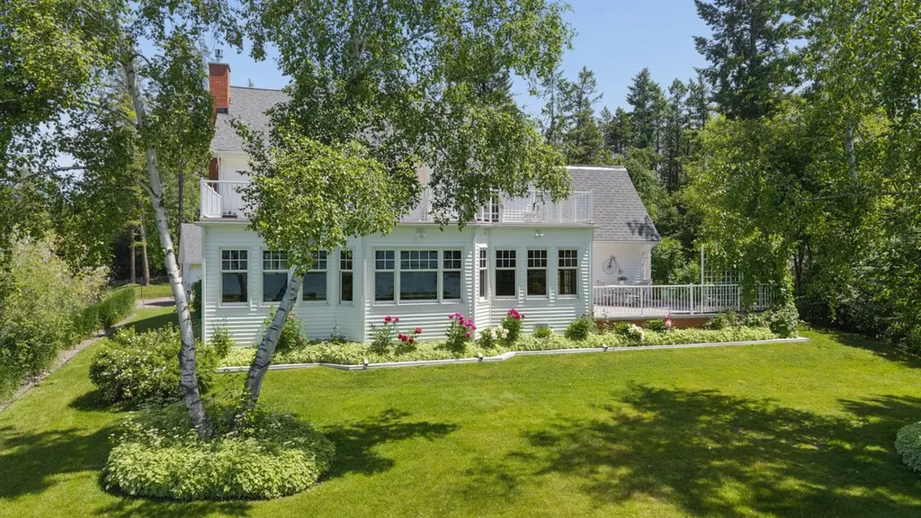 225 Siderius Lane Bigfork MT 59911