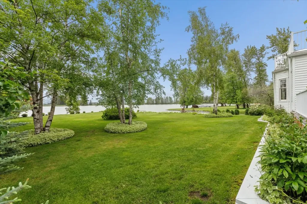 225 Siderius Lane Bigfork MT 59911