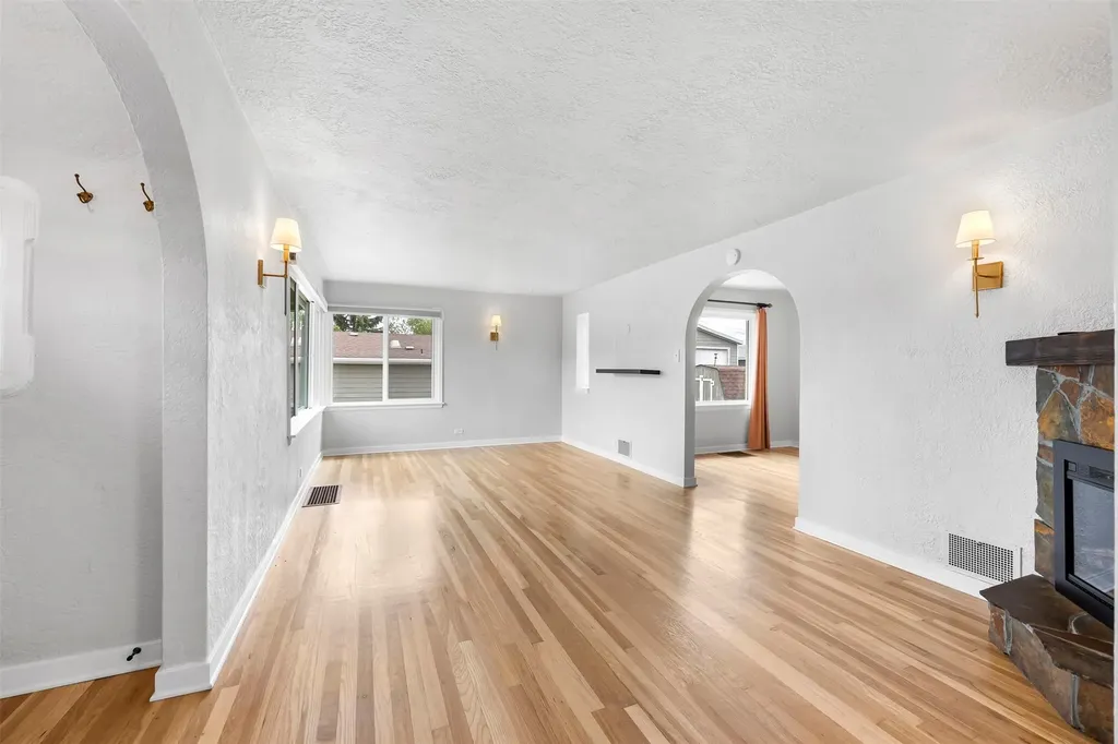 1023 S Dakota Street Butte MT 59701