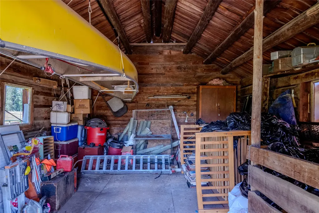 1132 Arabian Lane Libby MT 59923