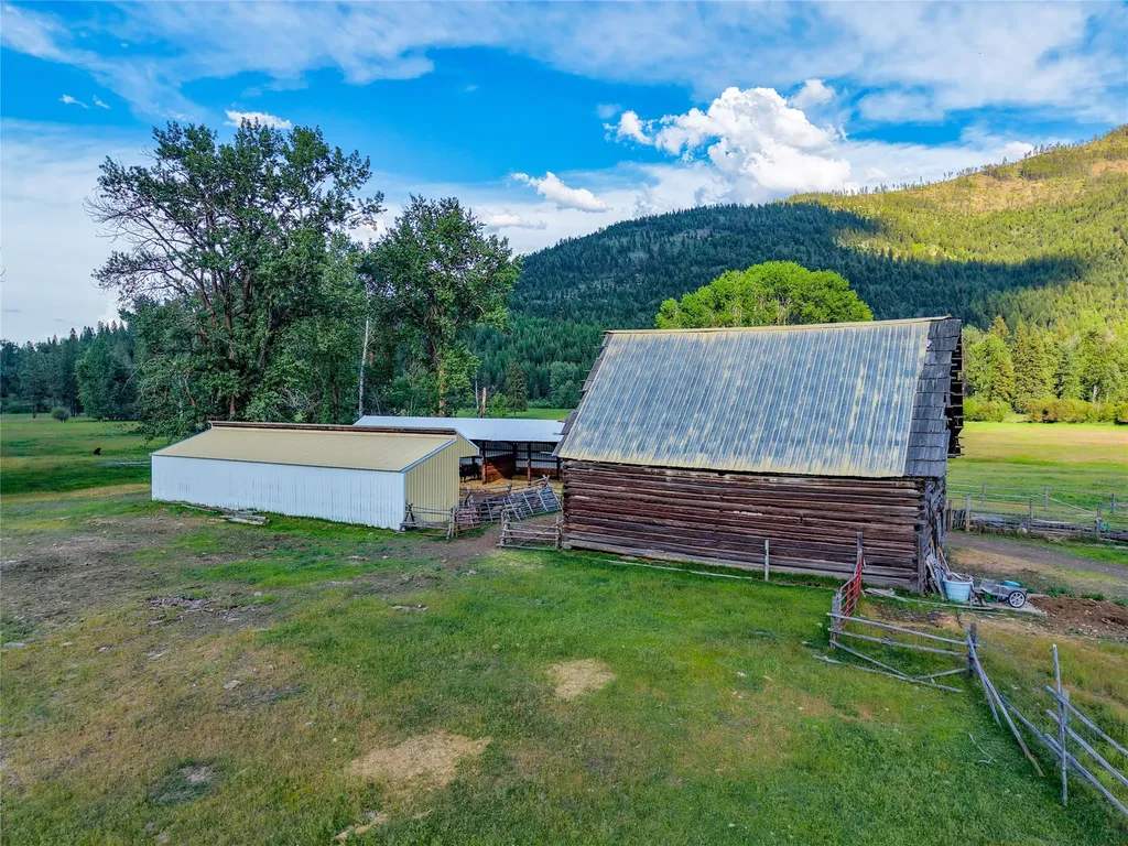 1132 Arabian Lane Libby MT 59923