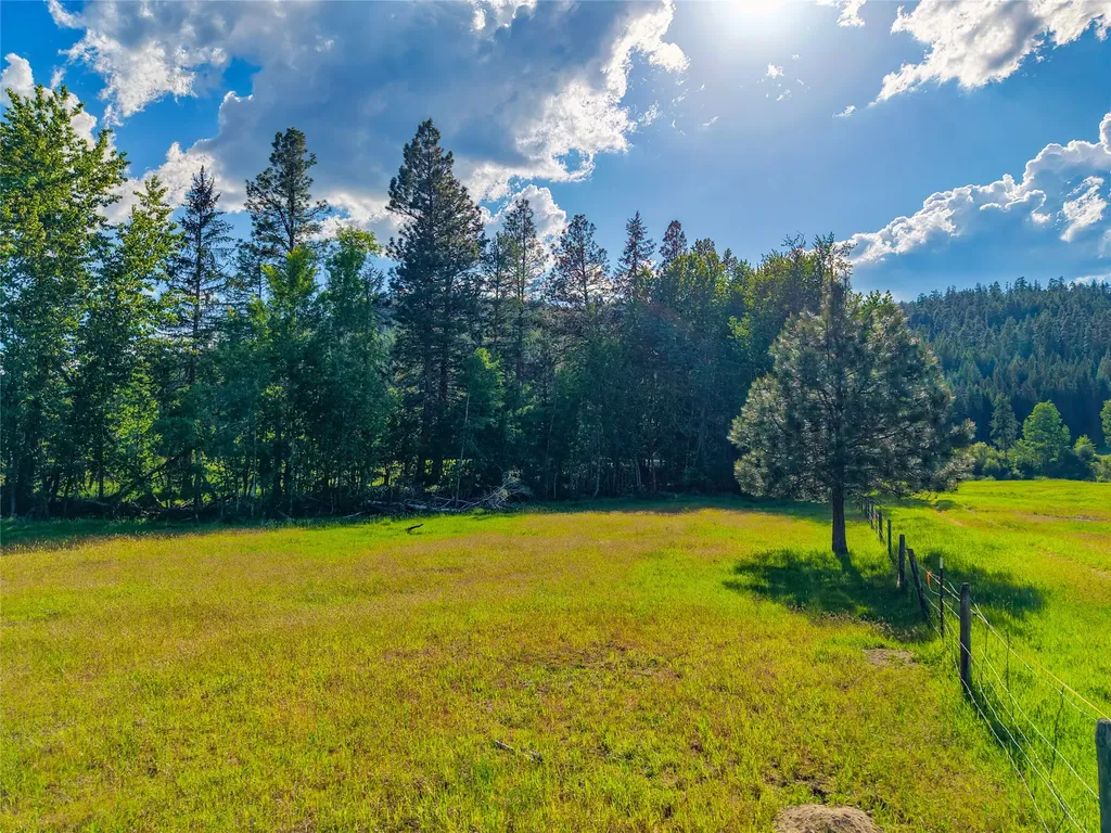 1132 Arabian Lane Libby MT 59923