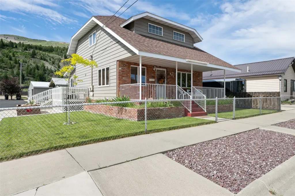 821 E 6th Street Anaconda MT 59711